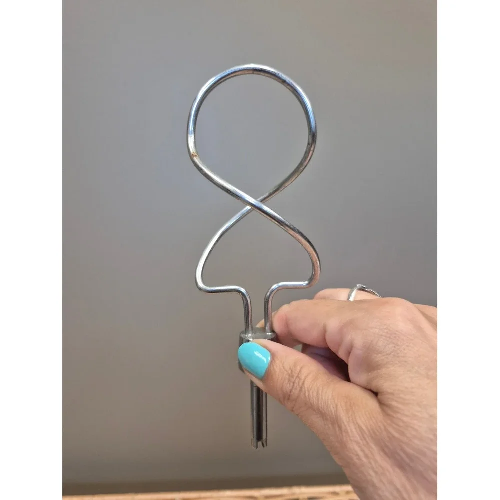 Vintage Figure 8 Dough Hooks Hand Mixer Beaters Replacement Attachments Set of 4